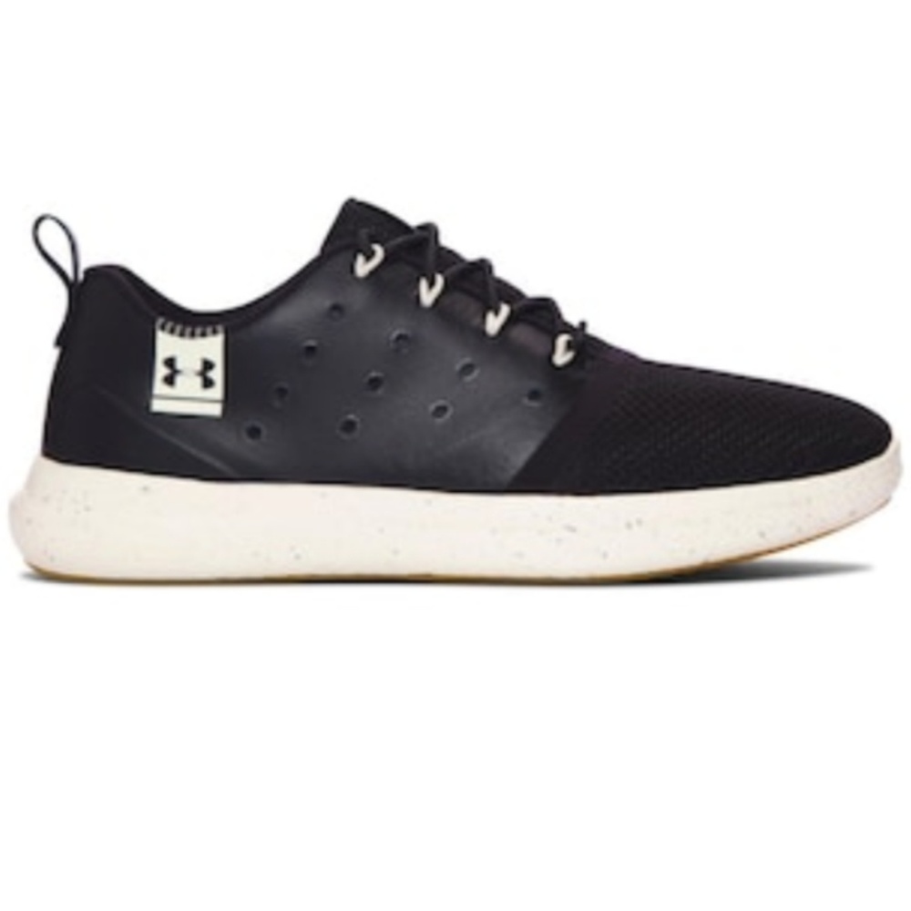Under Armour Charged Low Tops Women's sz. 7.5
